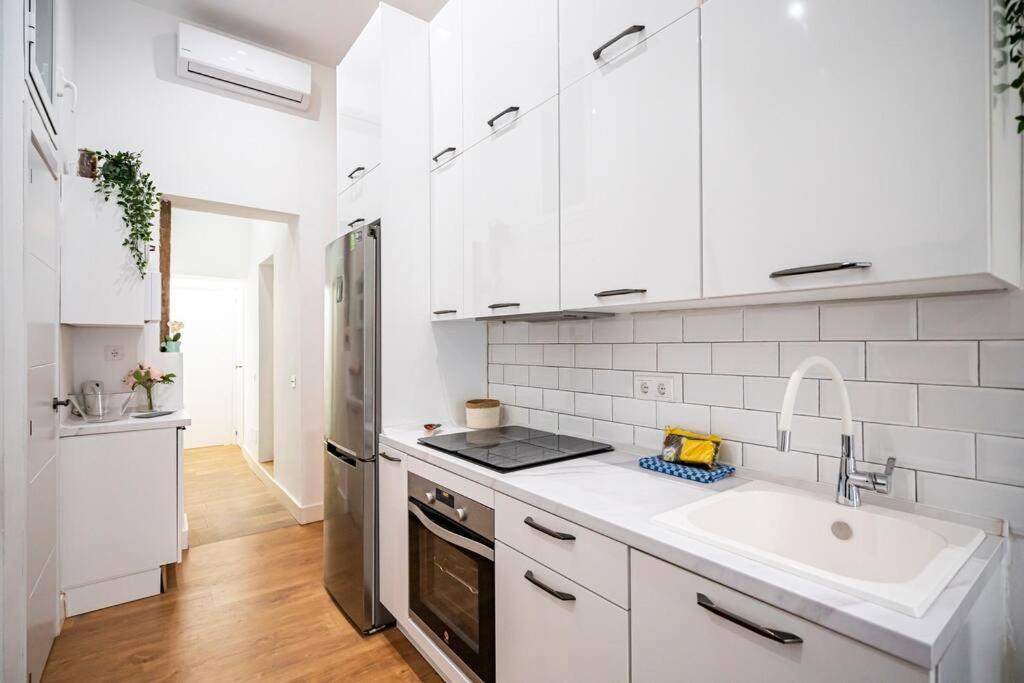 Chamberi - Quiet Flat, Ideal For Families Cas Madrid Ngoại thất bức ảnh