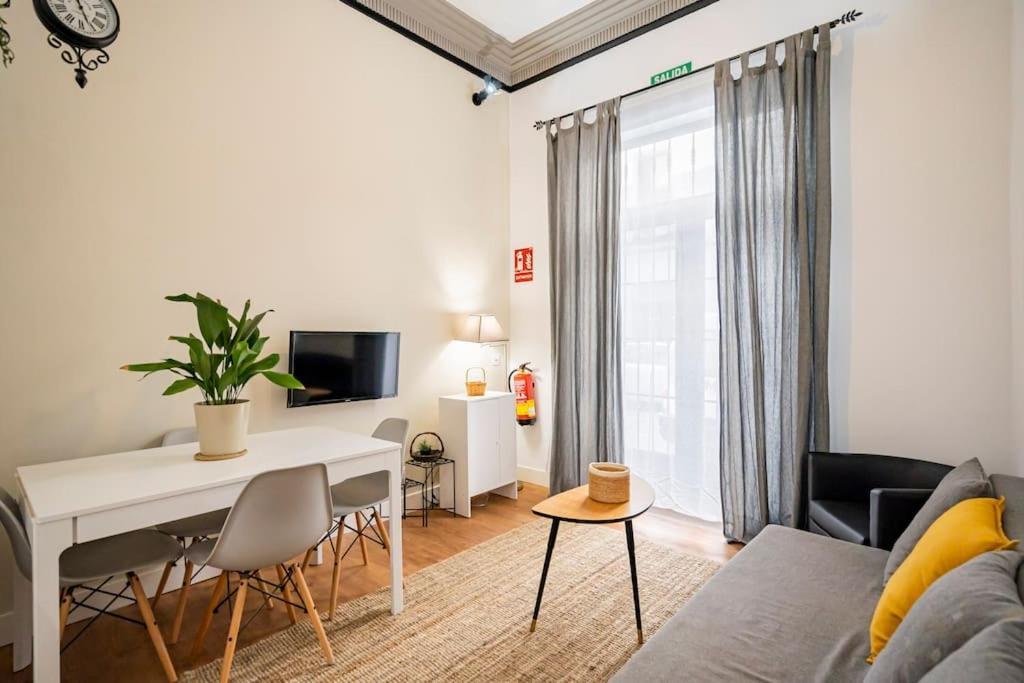 Chamberi - Quiet Flat, Ideal For Families Cas Madrid Ngoại thất bức ảnh